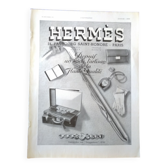 Une publicité papier Hermès  montre gant  coffret  sac issue revue d'époque  1935