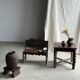 Mini banc à dossier sculpté à motif d'oiseaux stylisés H58 L61
