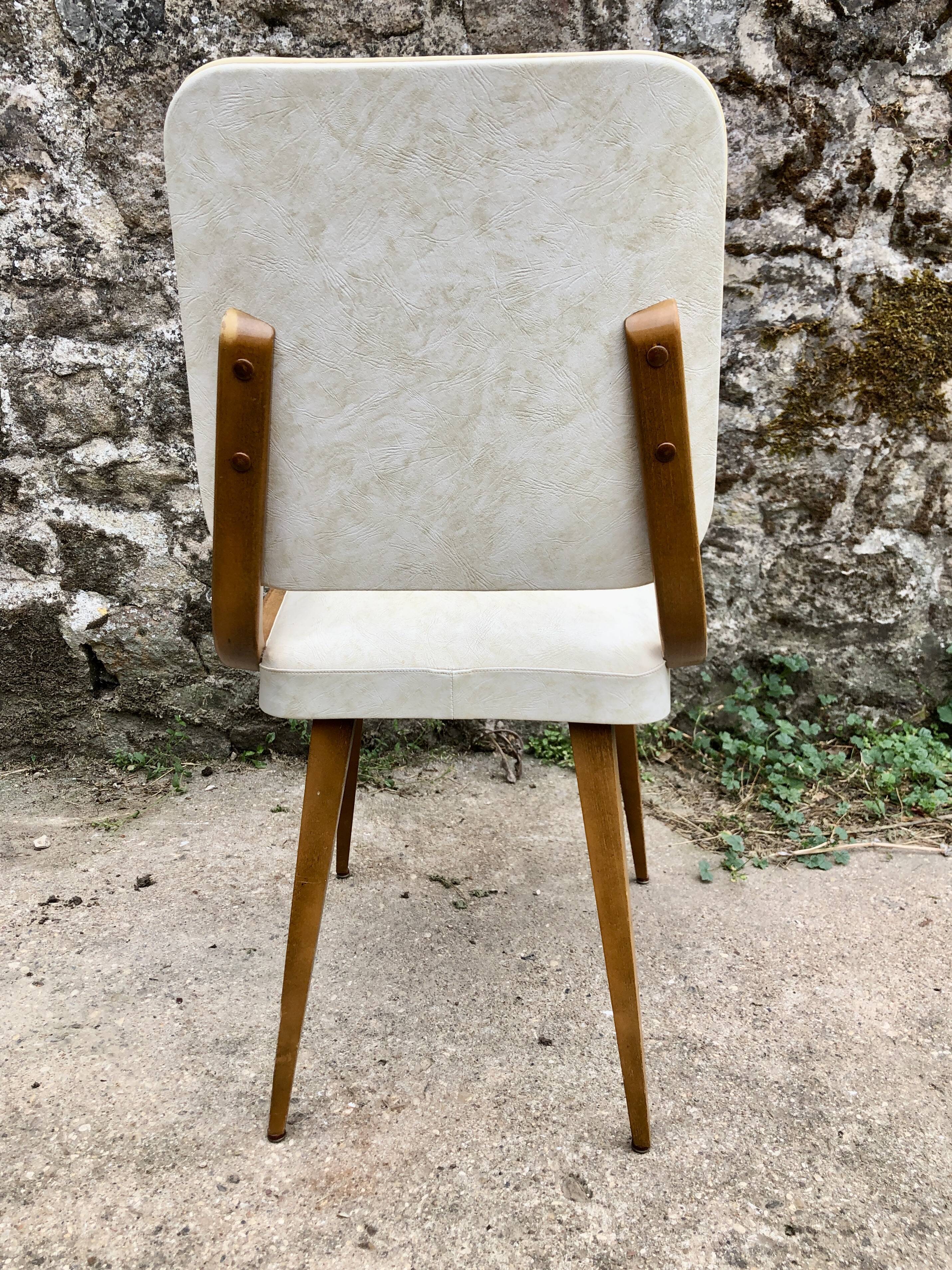 Set of 6 white chairs 1960