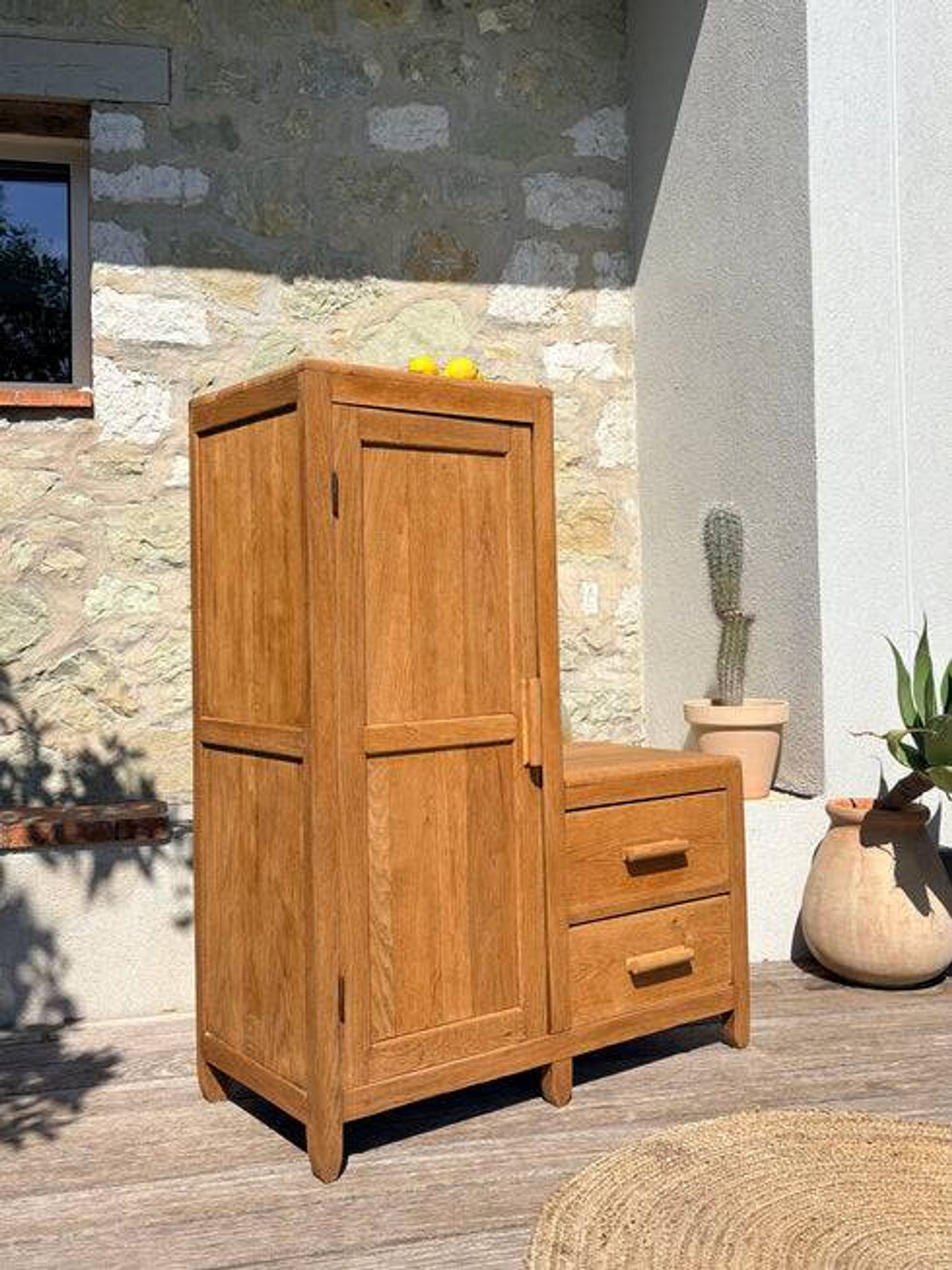 Small asymmetrical wardrobe "Pénélope"
