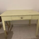 Farm table