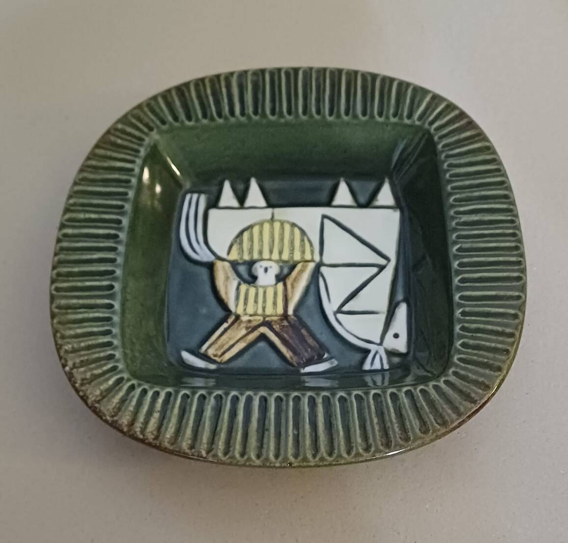Plat vide-poche Harlekin – Lisa Larson pour Gustavsberg, années 1960