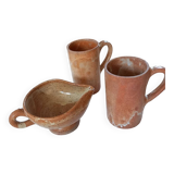 2 mugs + stoneware creamer