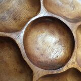 Plat rond en bois à six compartiments