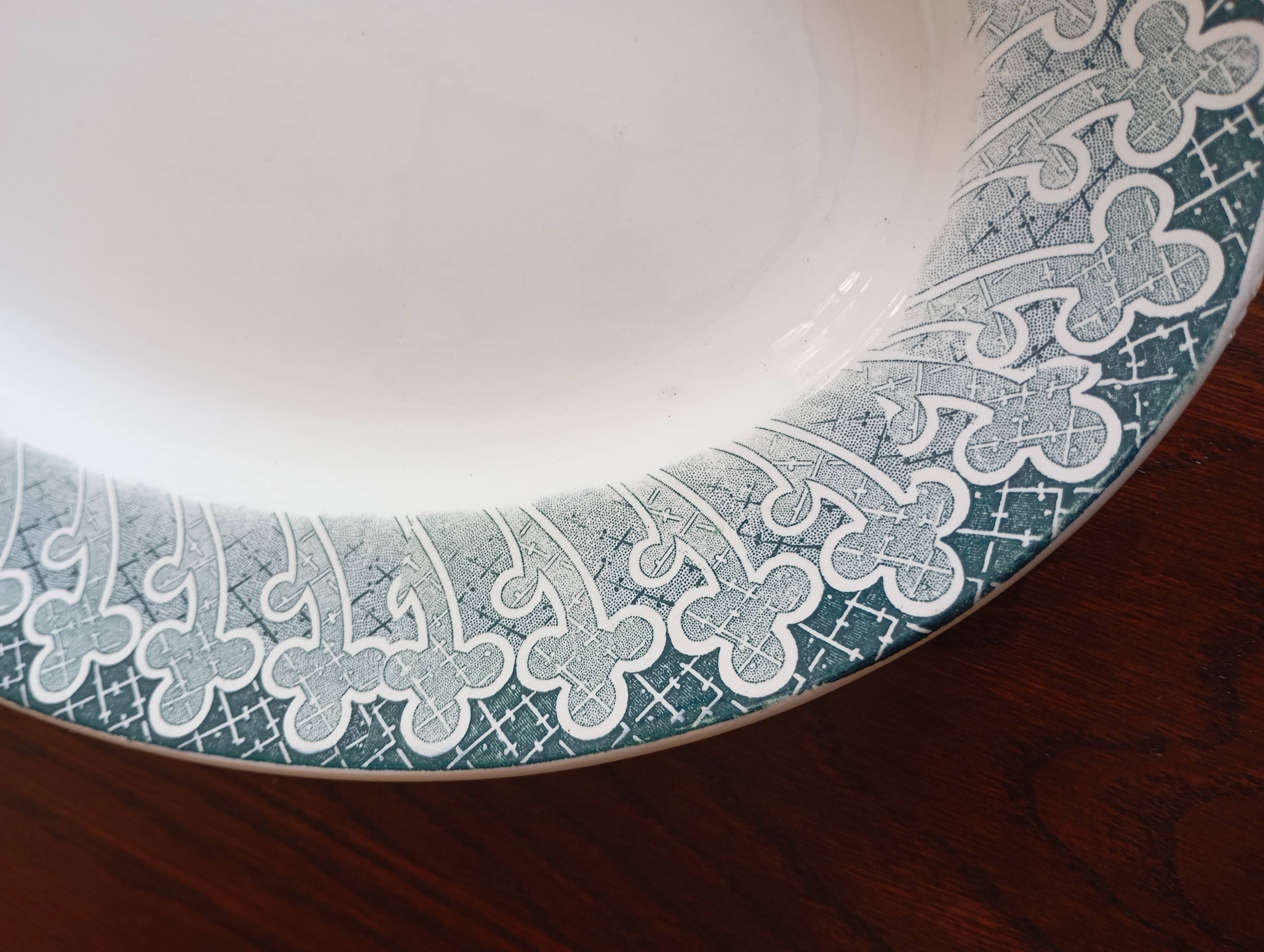 St Amand Hamage "Richelieu" ironstone dish