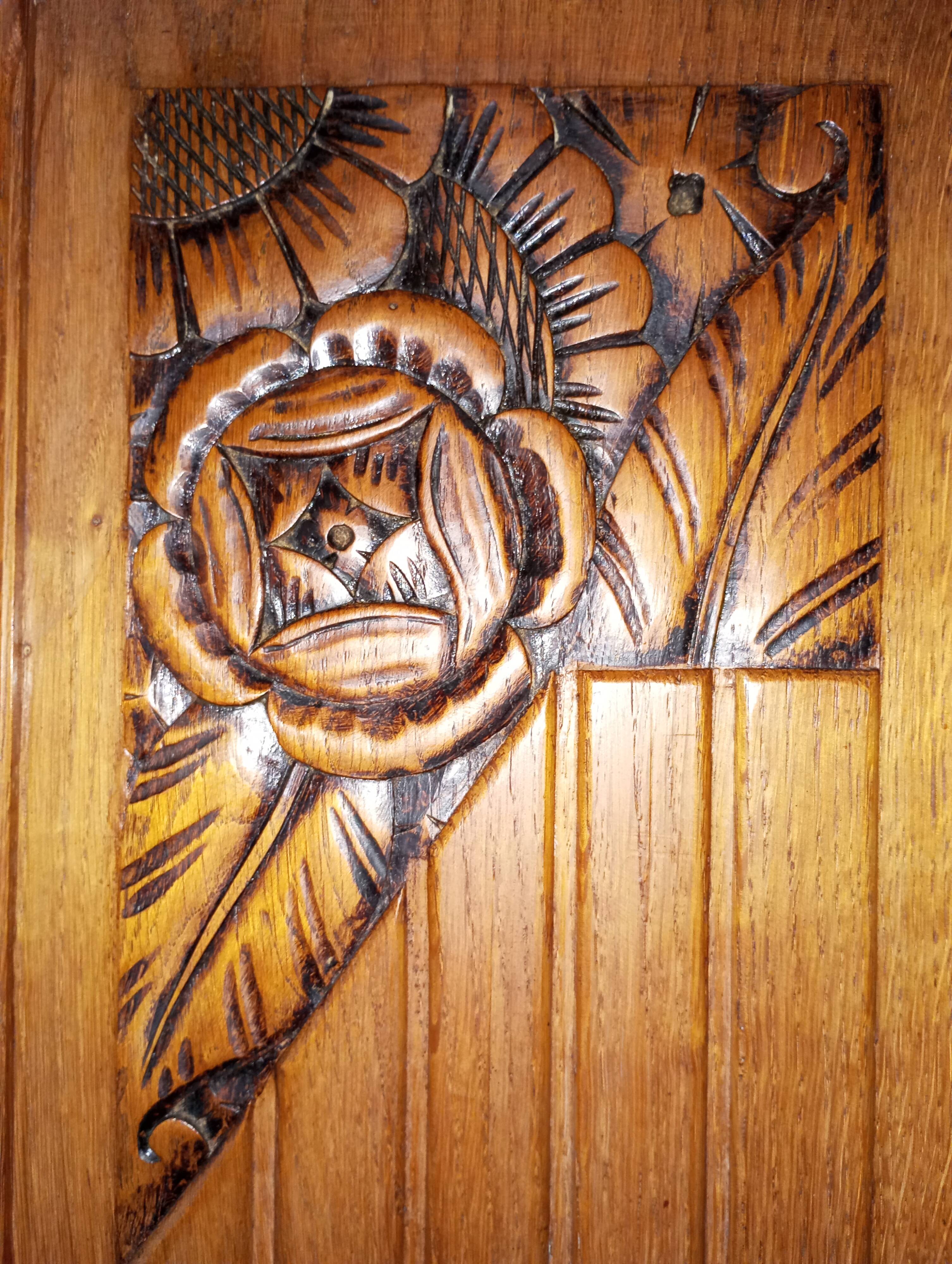 Old wardrobe from the 40s