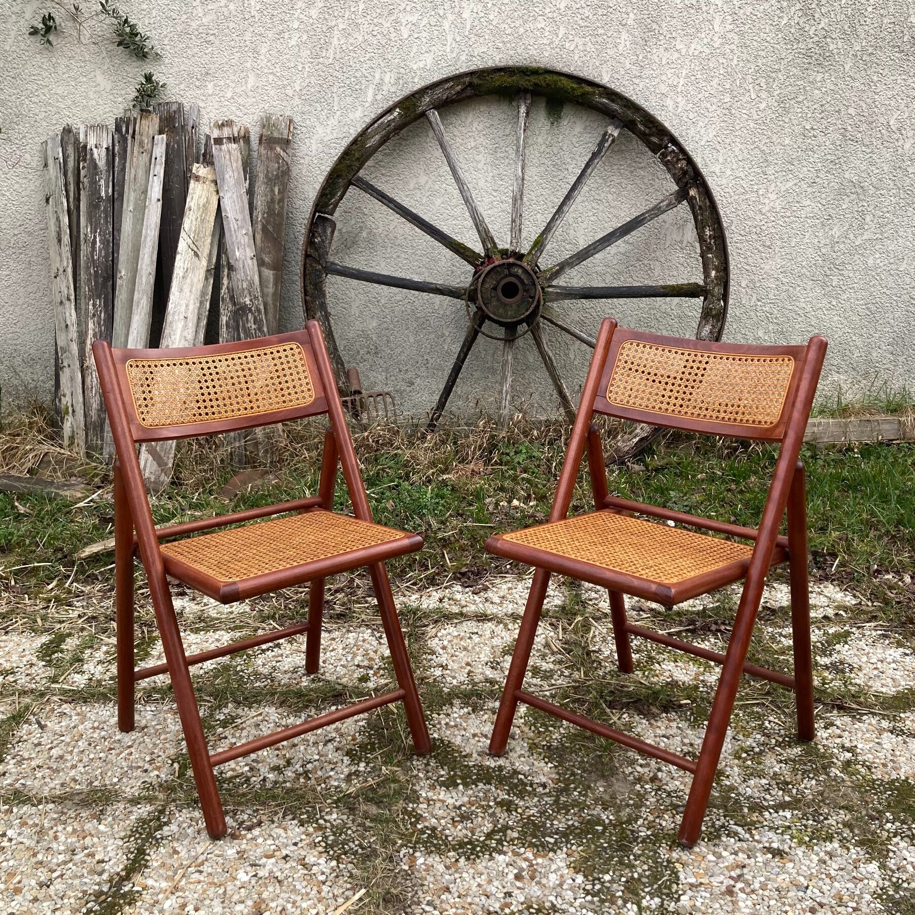 Pair of Italian folding chairs in vintage canning