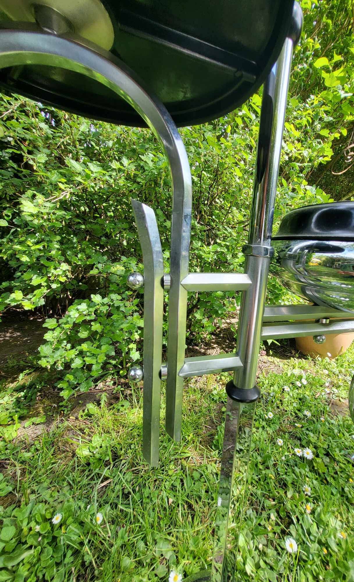 Cendrier chrome et bakélite par Demeyere