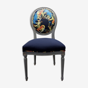 Louis XVI medallion chair
