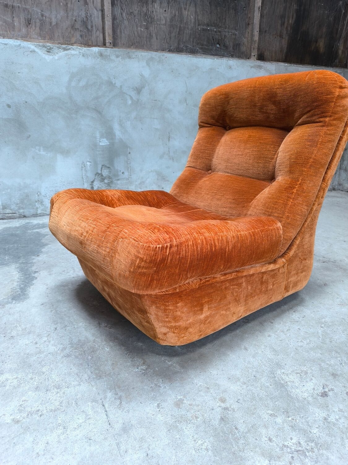 Airborne vintage armchair by Michel Cadestin