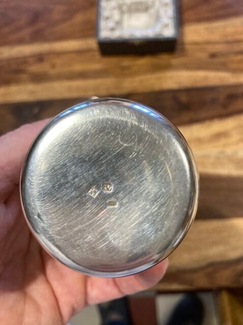 Birth set, timbale, cockroach