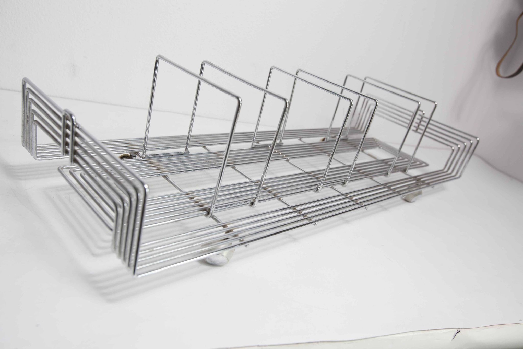 Magazine rack Max Sauze published by Isocèle 1970