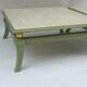 Paire de tables basses carrées de style étrusque en bronze patiné à l'antique circa 1970 "