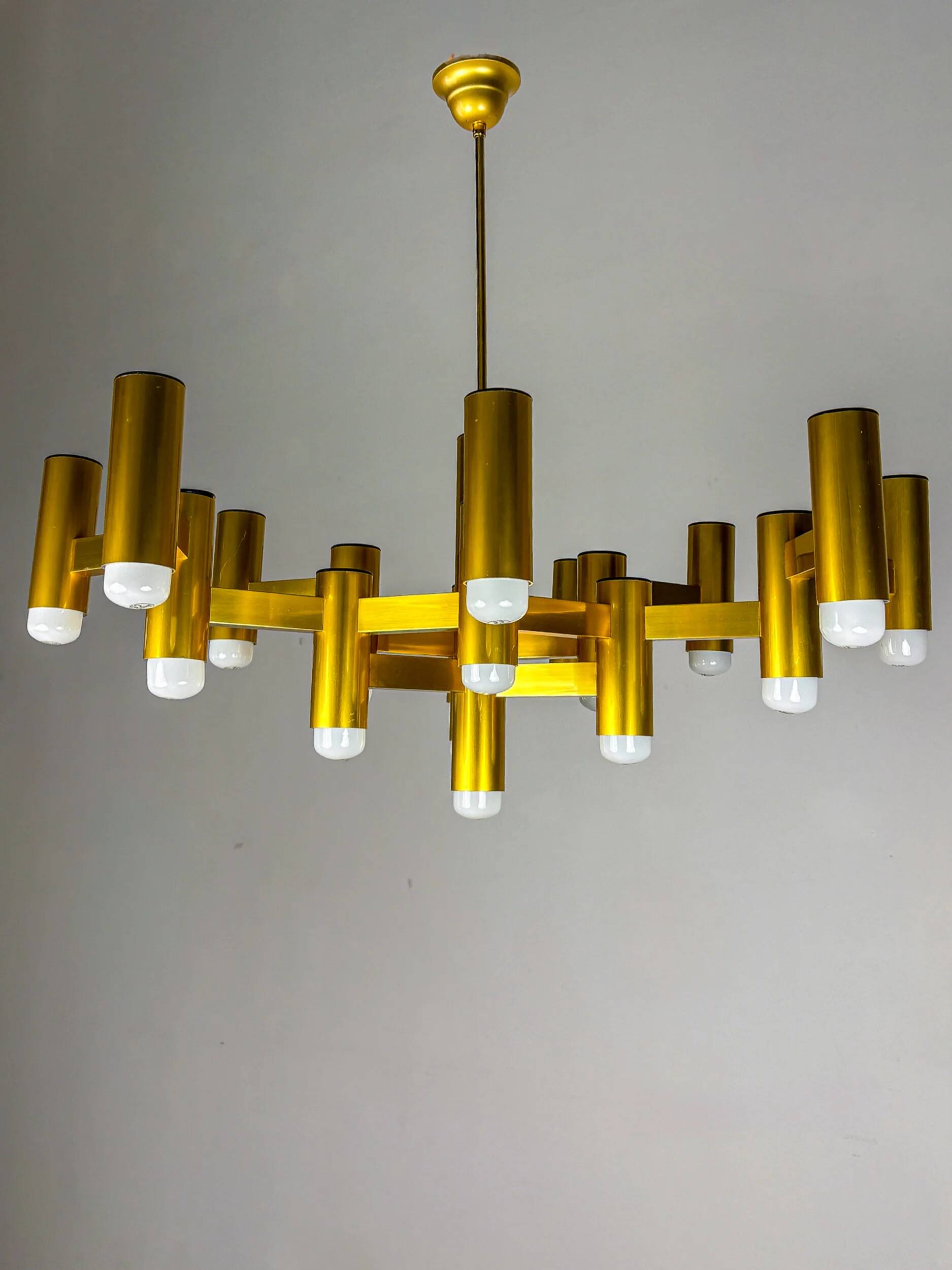 Gaetano Sciolari geometric chandelier, 19 lights, Italy, 1970s