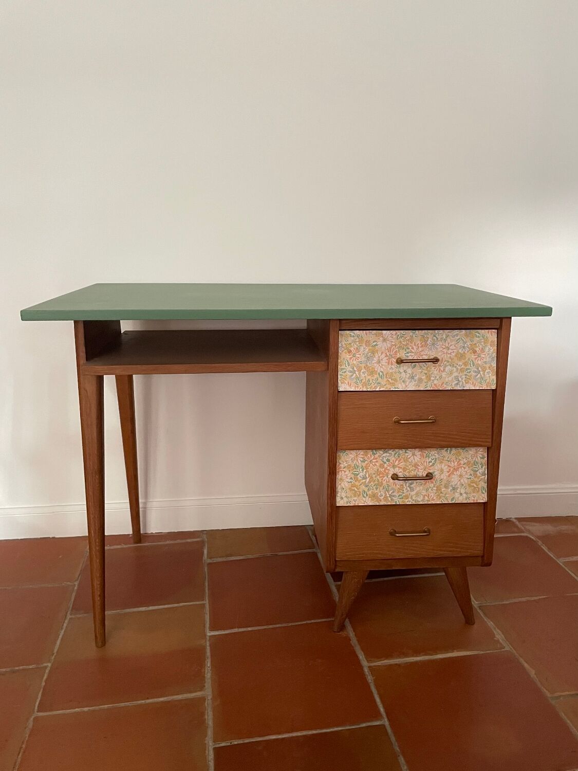 Vintage Scandinavian desk revamped