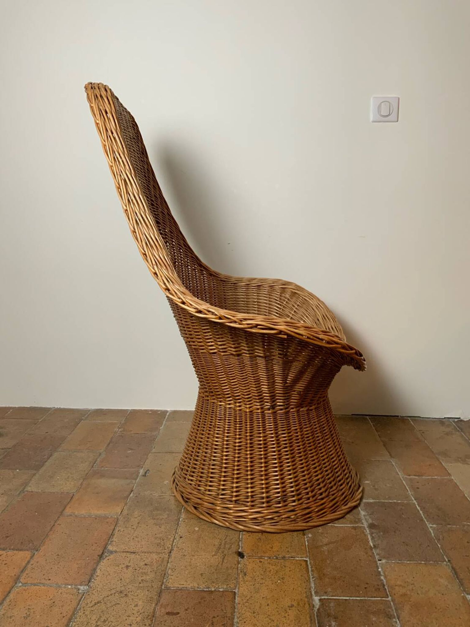Fauteuil en osier tressé