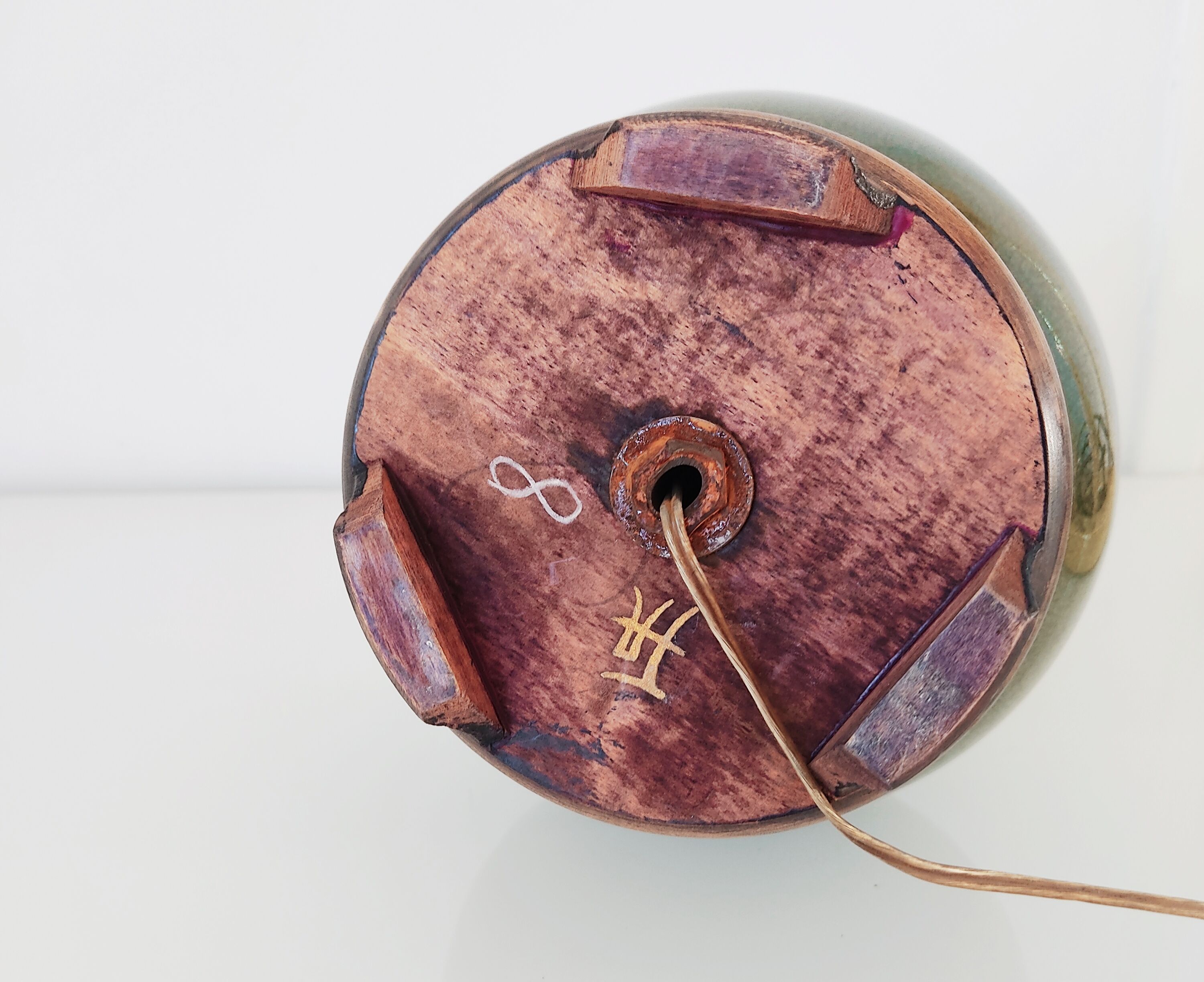 Green ceramic lamp foot