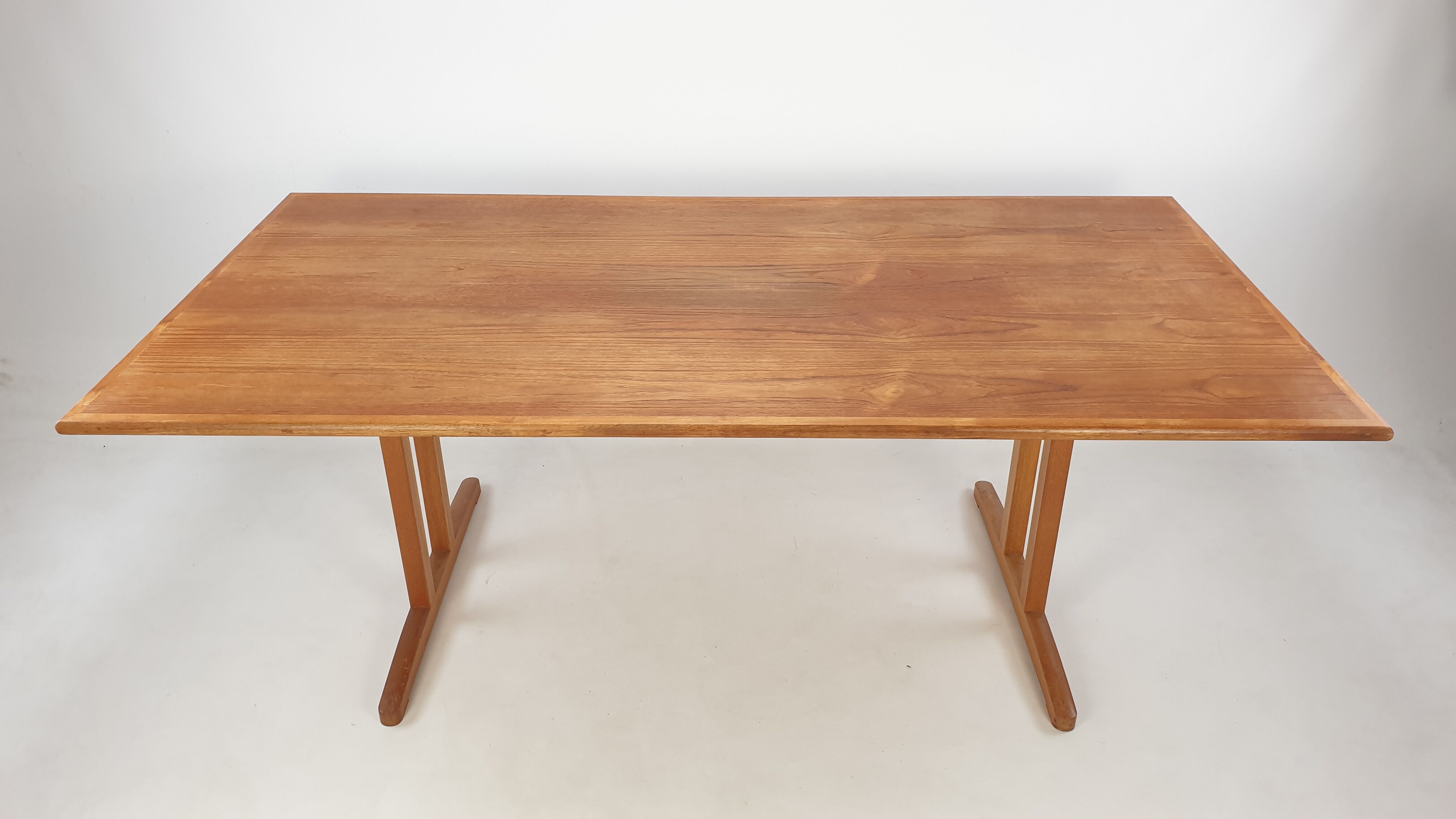 Shaker dining table by Børge Mogensen for Bra Bohag, 1970s