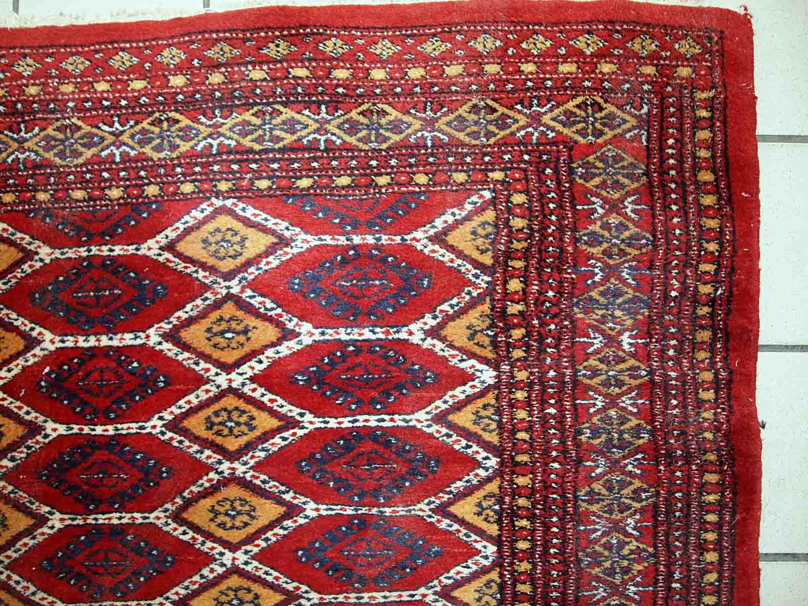 Vintage carpet Uzbek Bukhara handmade 100cm x 152cm 1960s, 1C726