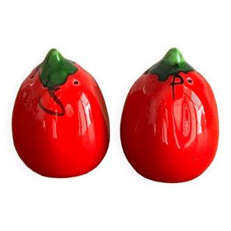 Salière et poivrière tomate