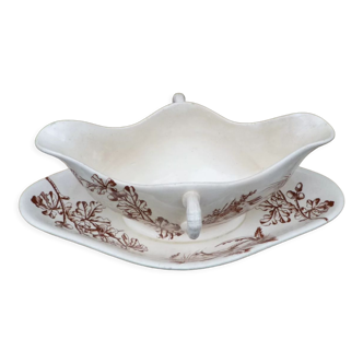 Sauce boat Terre de fer motif Hunting