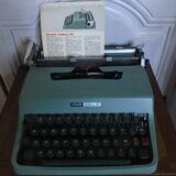 Olivetti Lettera 32 Typewriter