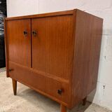 vintage chest of drawers / cabinet