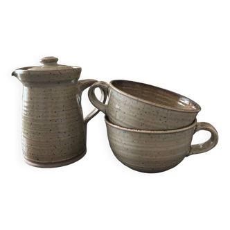 stoneware teapot and cups