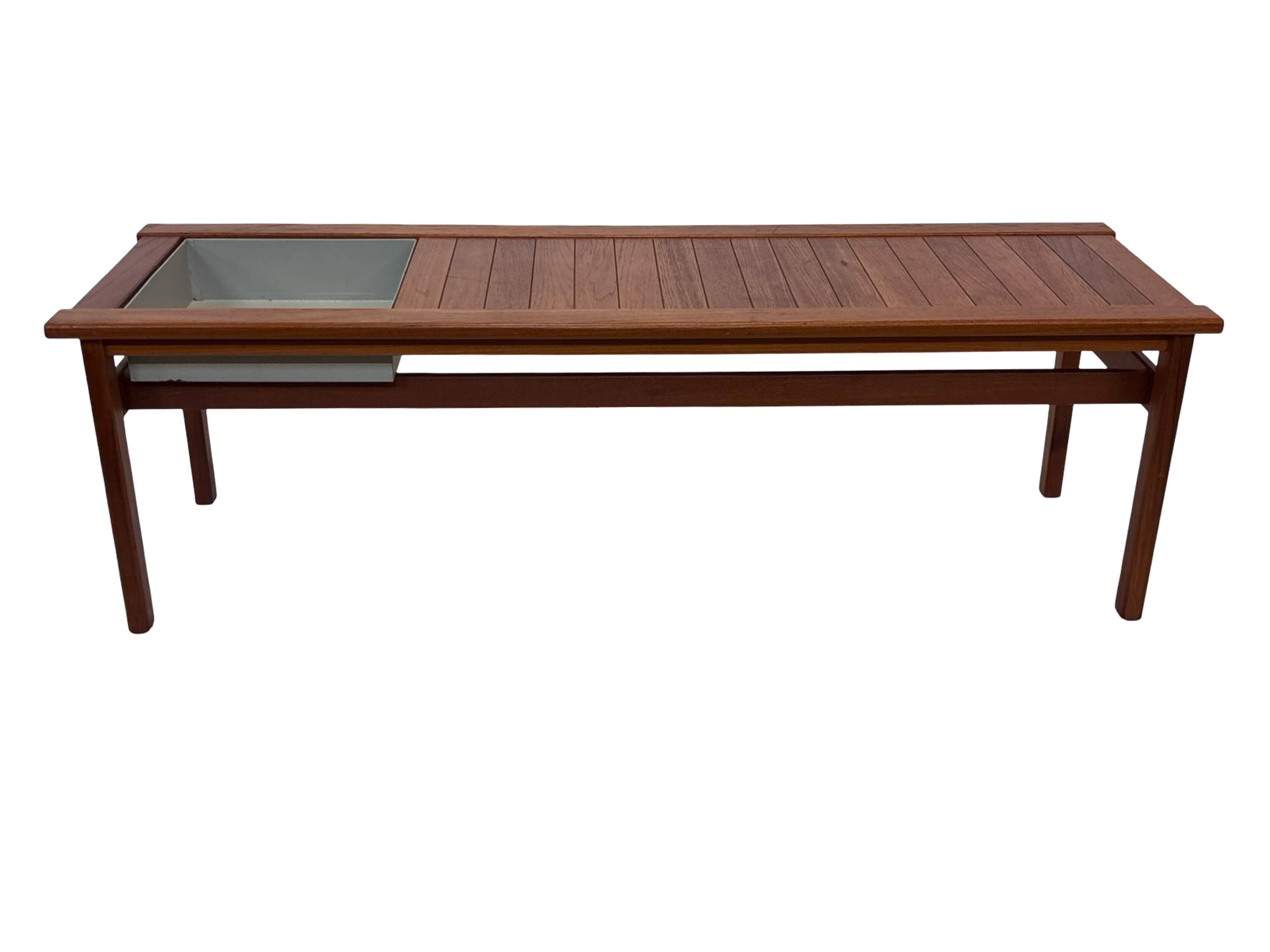 Vintage side table dresser side table plant table 60s