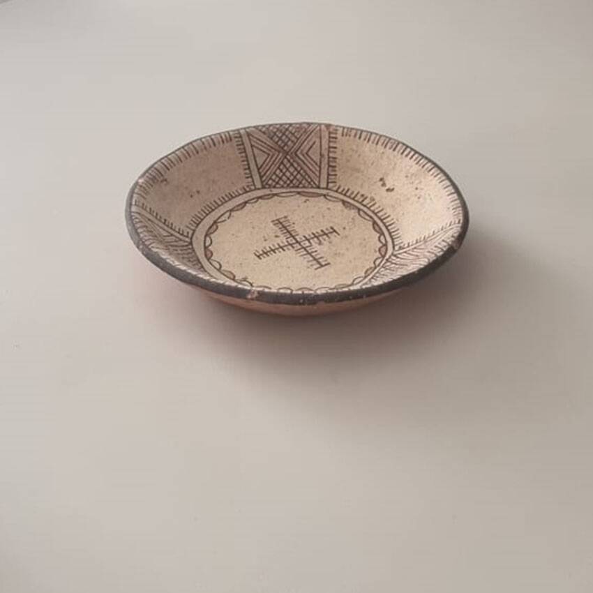 Old Rif pottery salad bowl