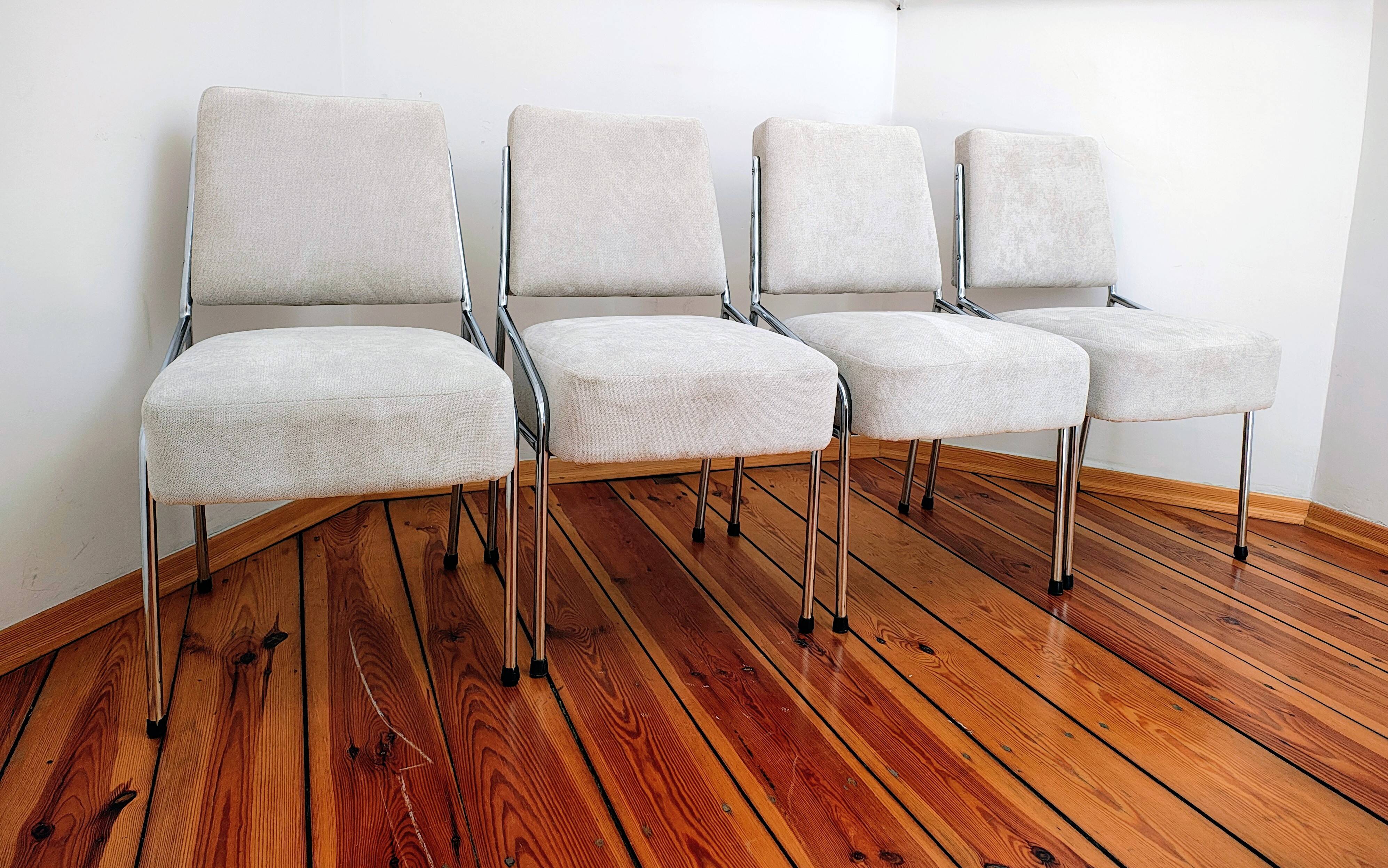 Bauhaus Dining Chairs attributed to Hynek Gottwald, Former Czechoslovakia,