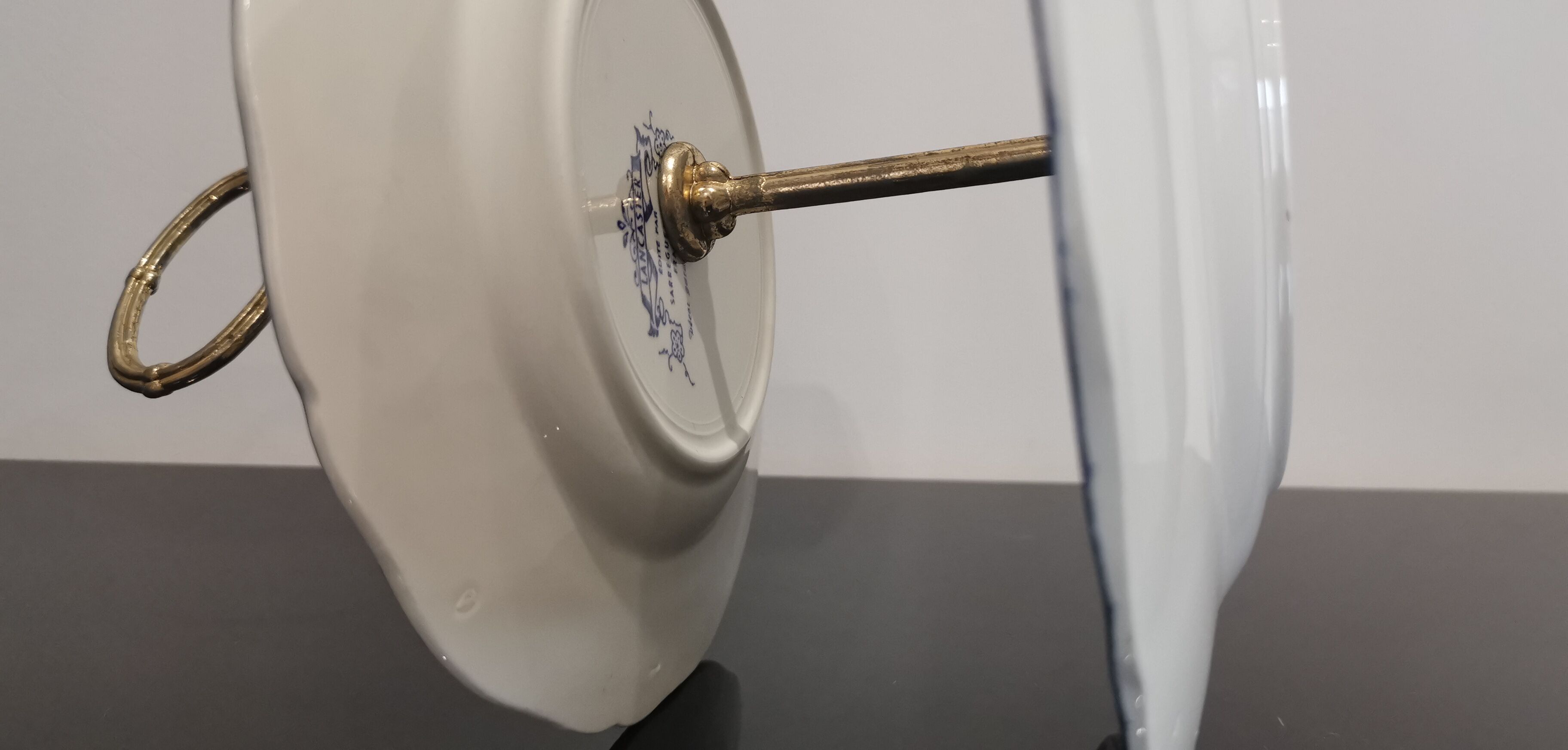 Porcelain cake display Sarreguemines Lancaster model