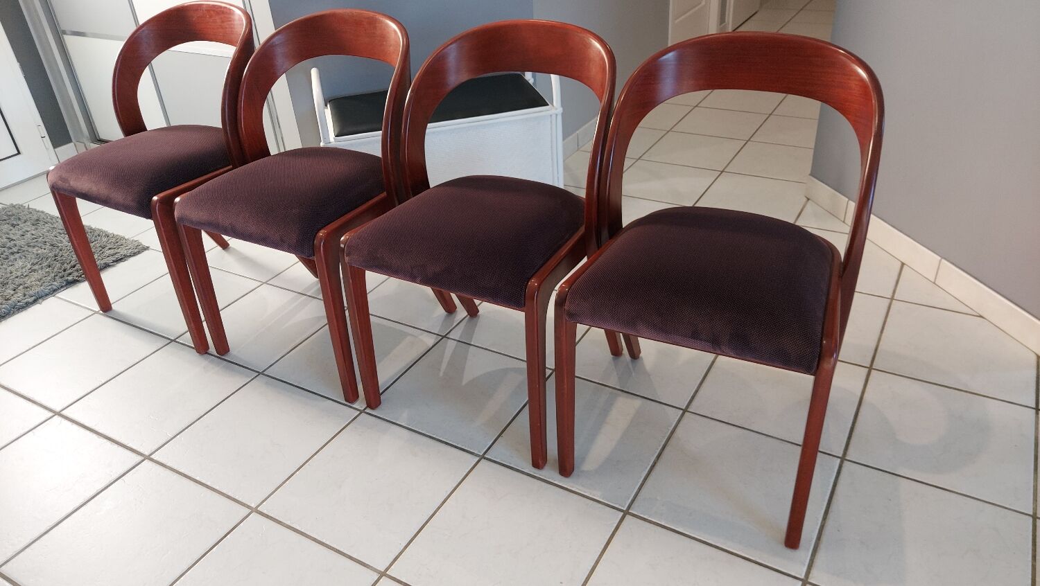 Set of 4 Gondola model chairs by Baumann vintage 1970s