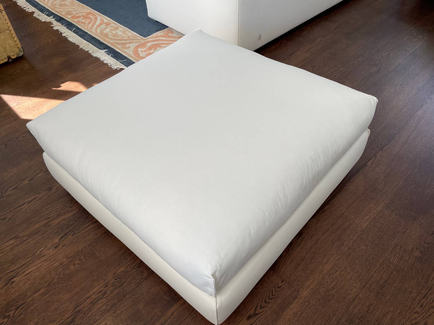 Large square Italian design pouf