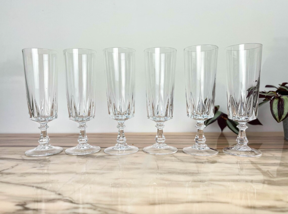 Set of 6 crystal champagne flutes of Arques model Louvre