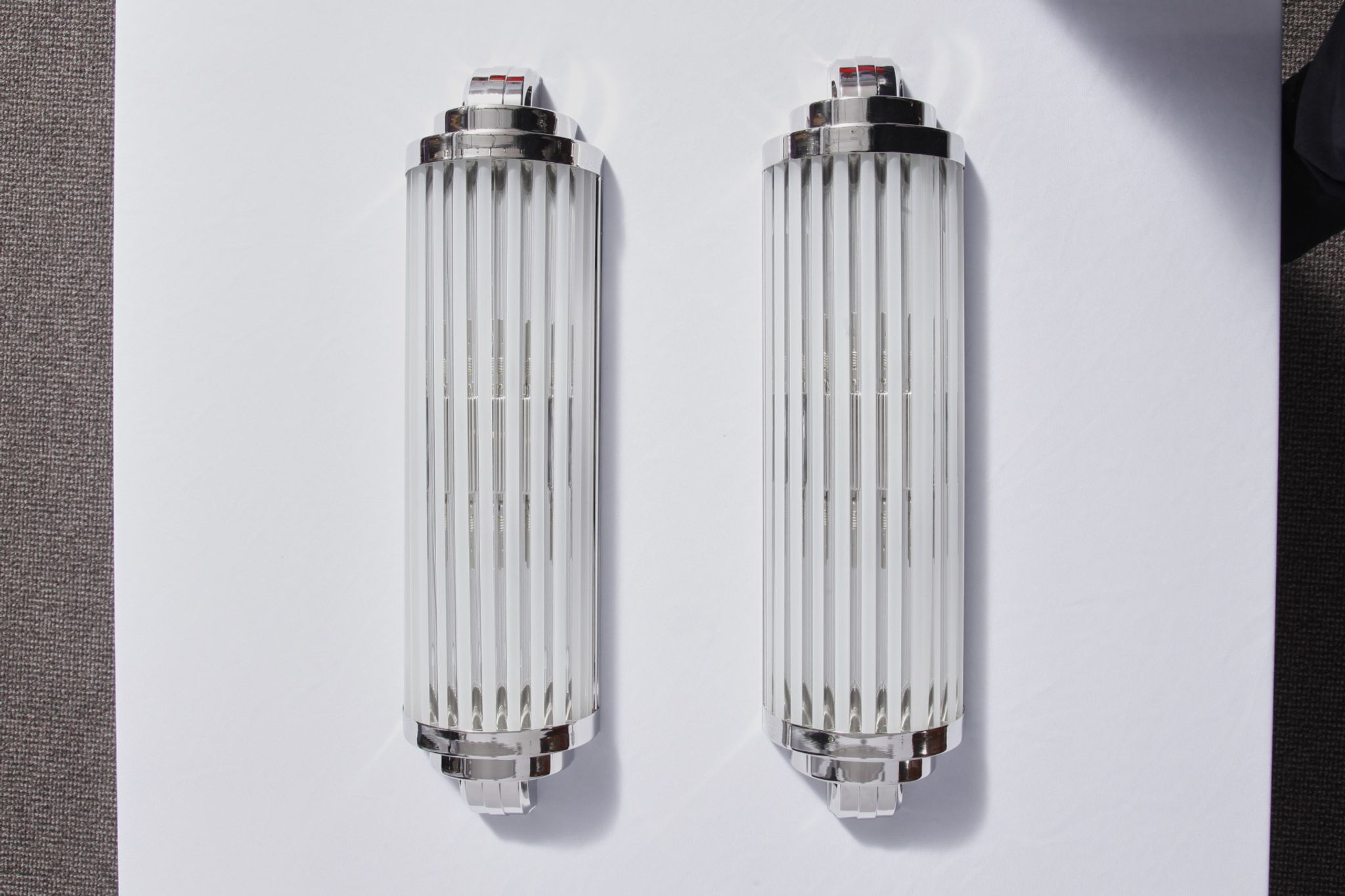 Paire d'appliques art-déco modernistes