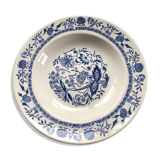 Lot of 4 vintage hollow plates