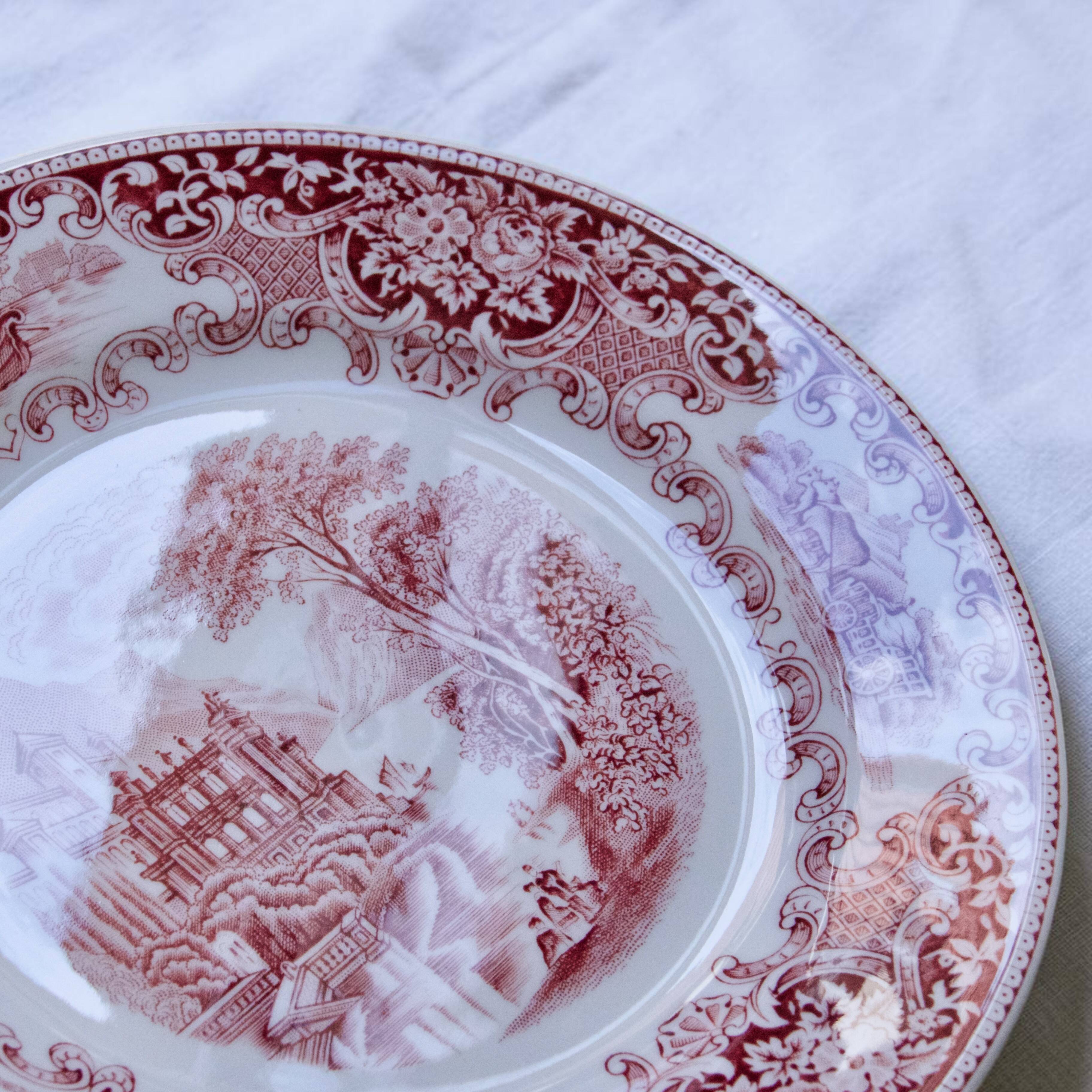 Antique Dutch plates signed Maastricht "Old England"