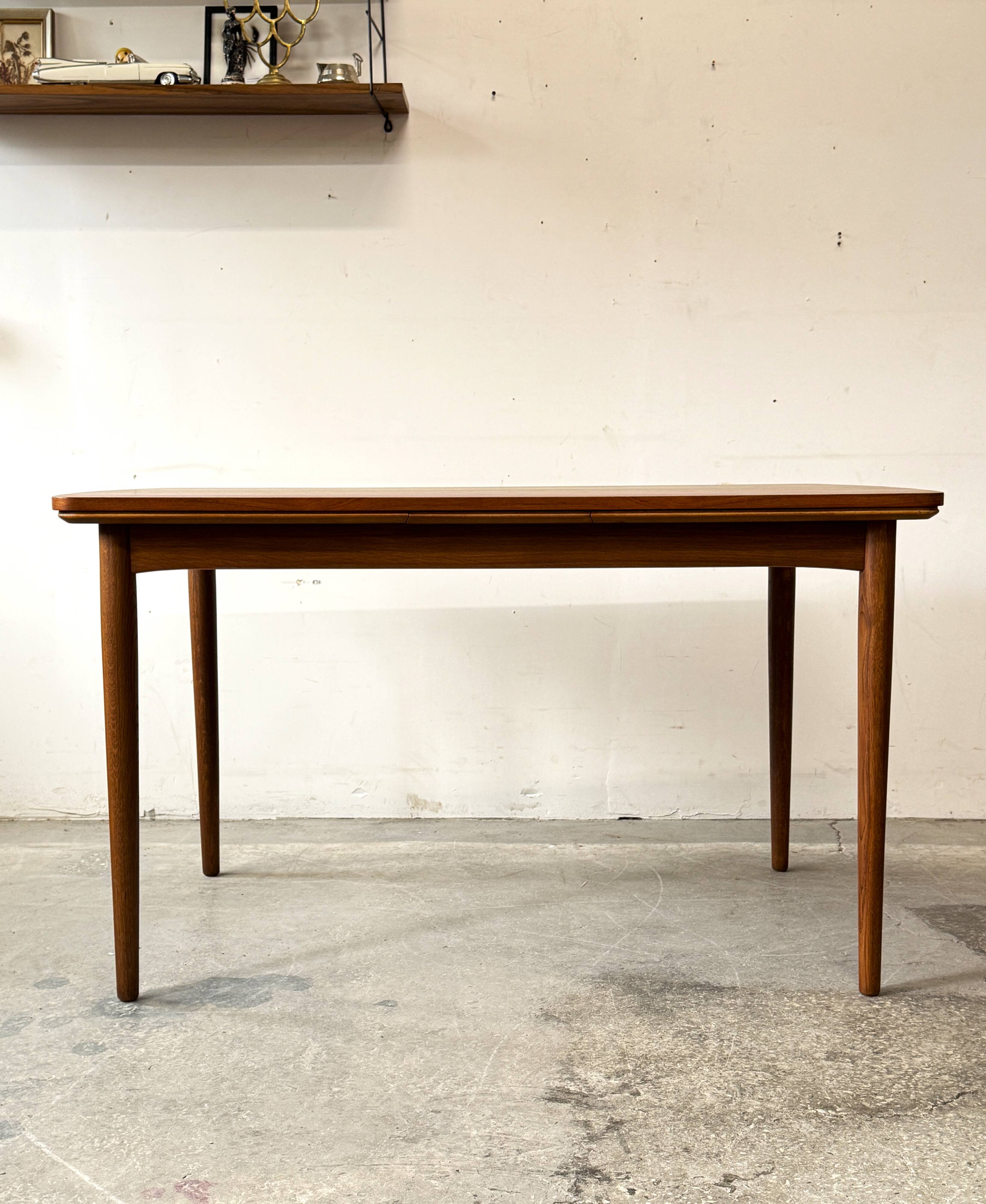 Teak Extending Table, Denmark 1960s/1970s, Vintage, Mid-C Modern