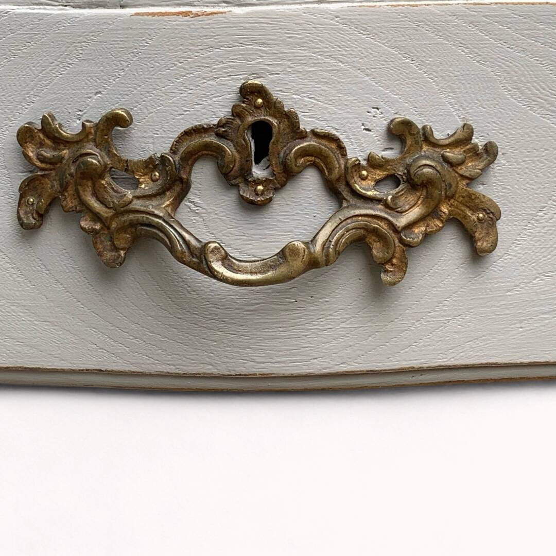 Louis XV style chest of drawers 1900