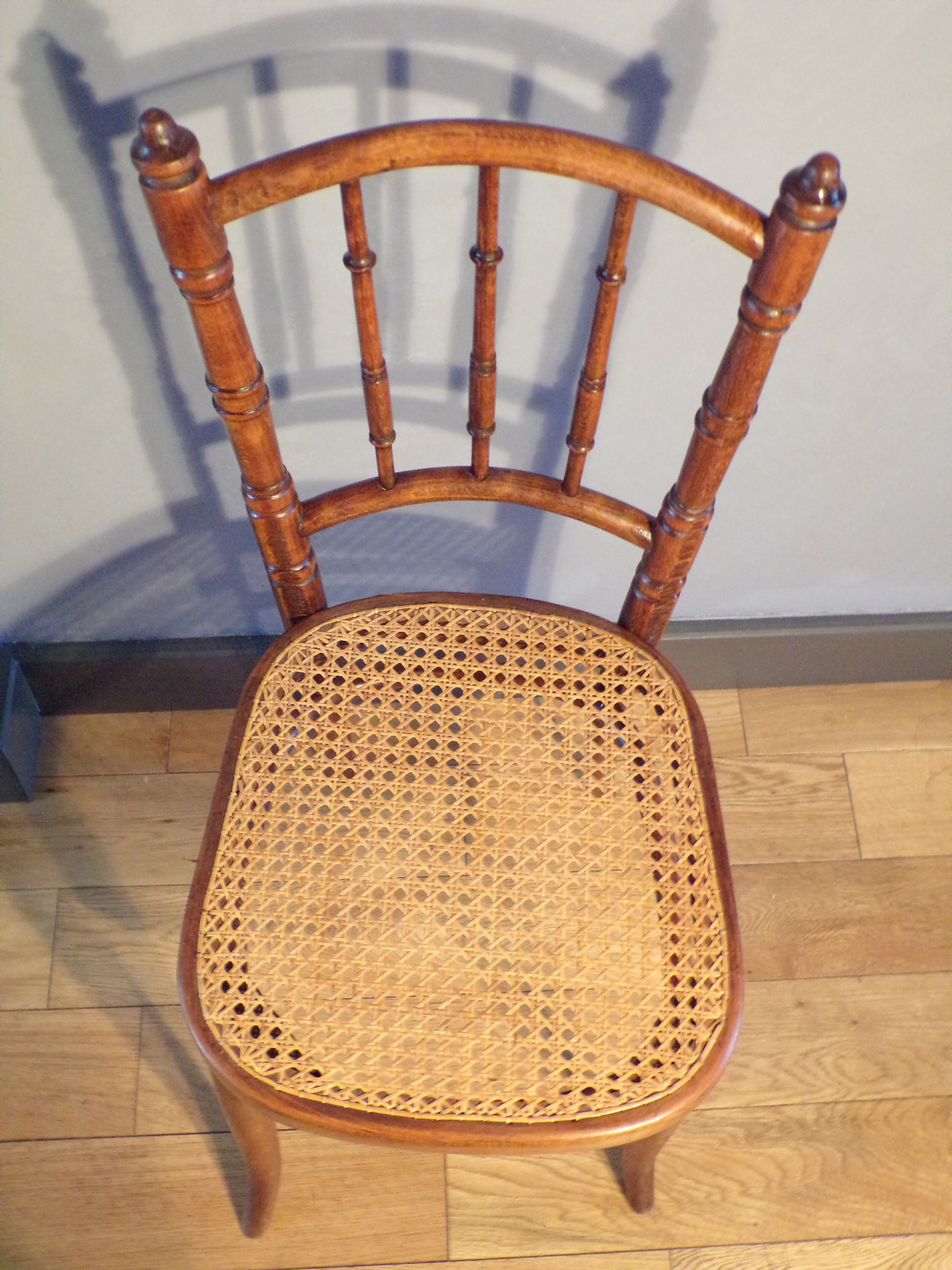 Cannée bistro chair 1900
