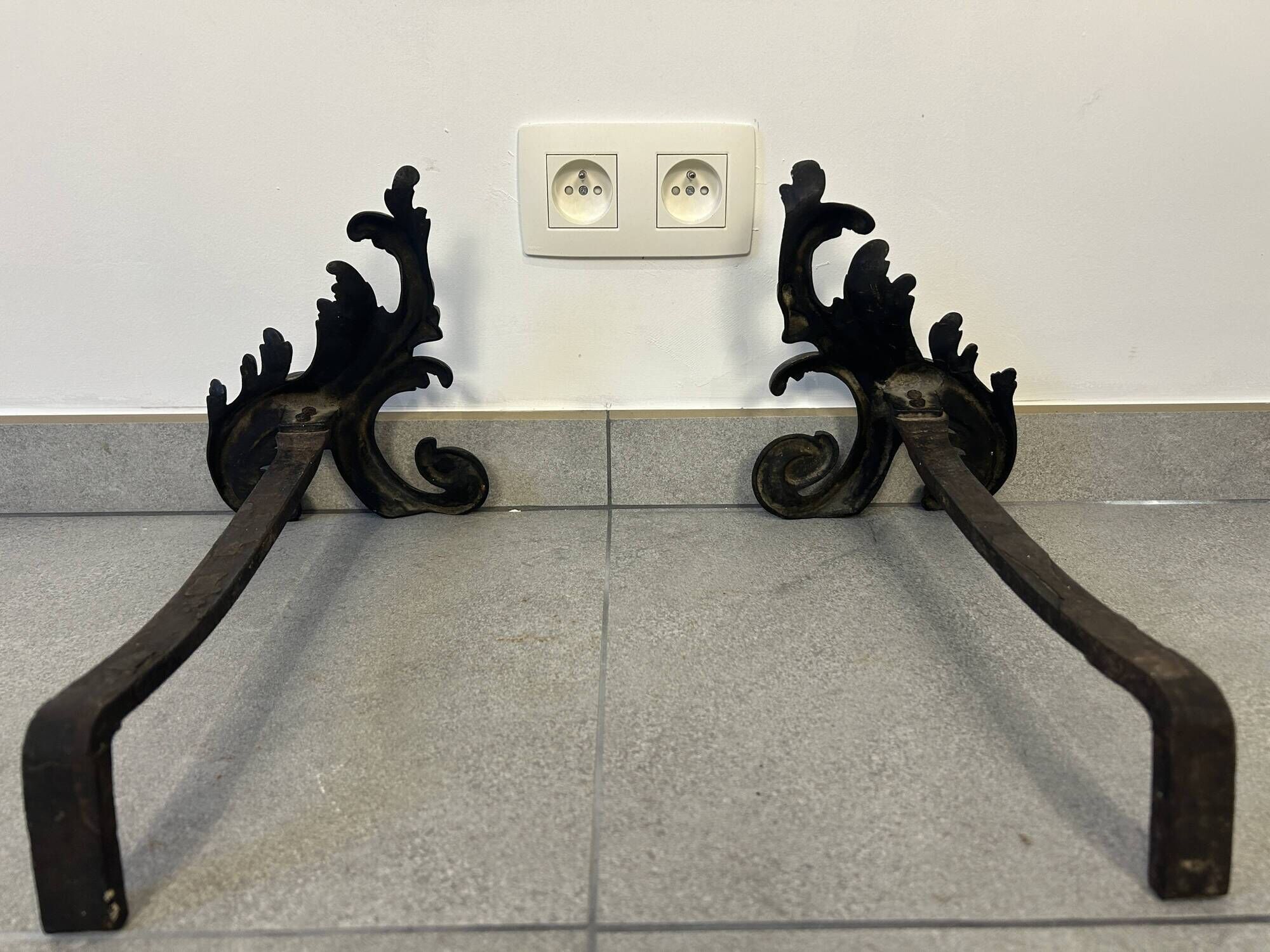 Beautiful pair of bronze andirons - 19th century