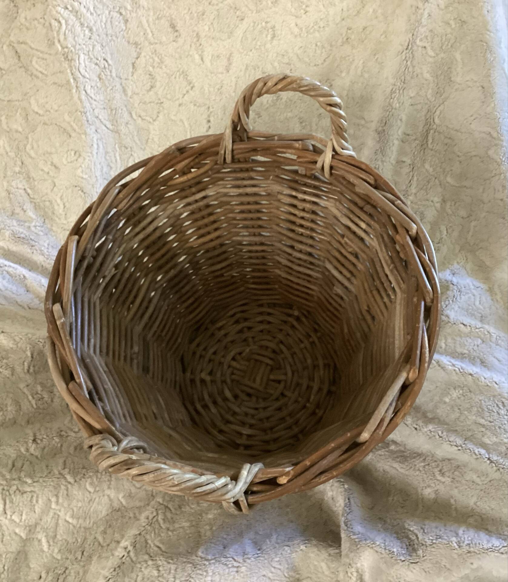 Large basket with rattan handles