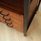 Bureau en acajou, design italien, années 1970, production : Italie