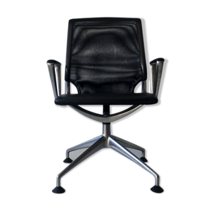 Chaise de bureau Vitra conçue