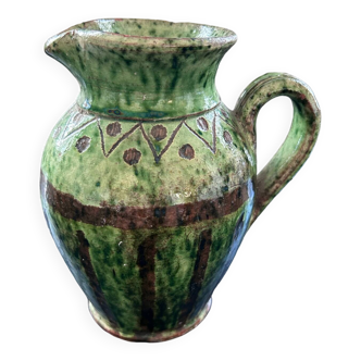 Pichet ancien en céramique flammée verte