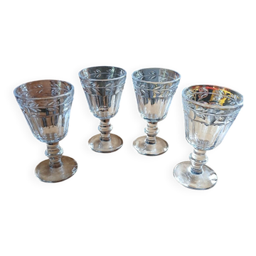 4 thick glass stemmed glasses