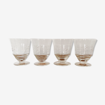 4 engraved wine glasses