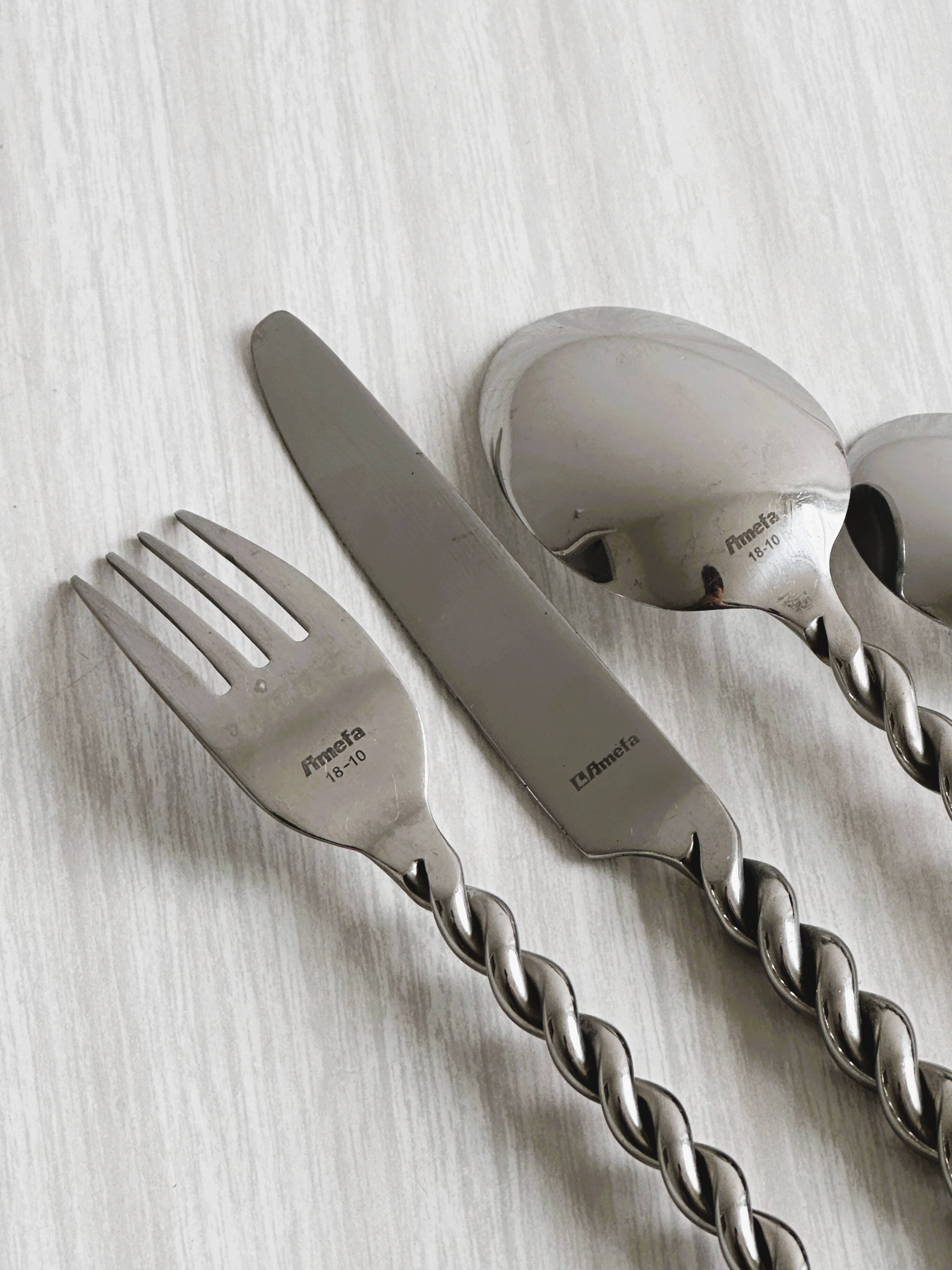 Set of 20 vintage twisted metal cutlery