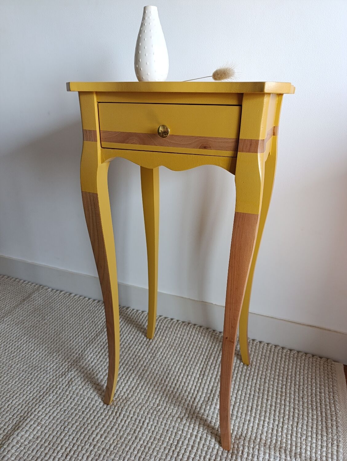 Antique gueridon